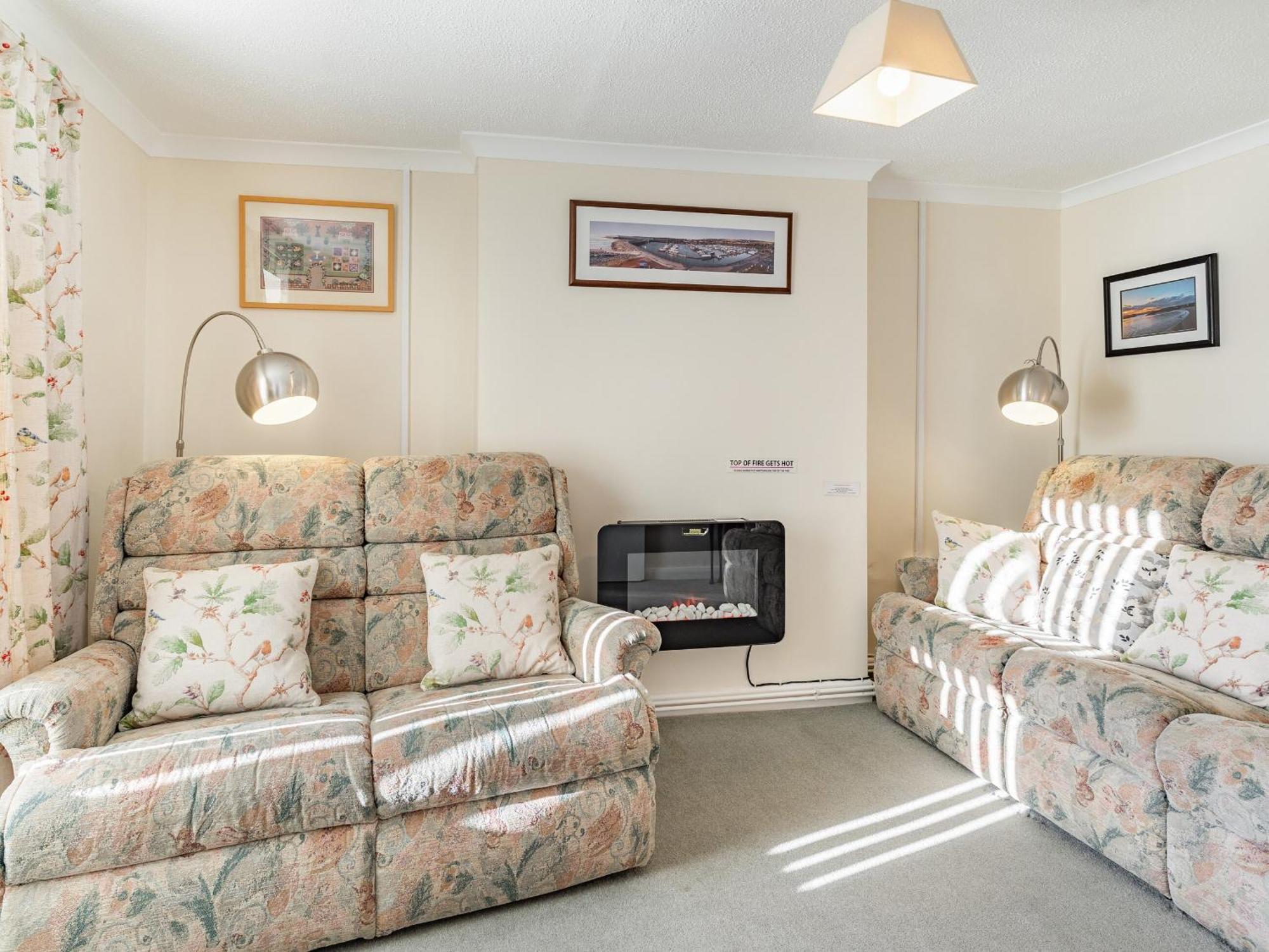 Rose Cottage Pembrey Bagian luar foto