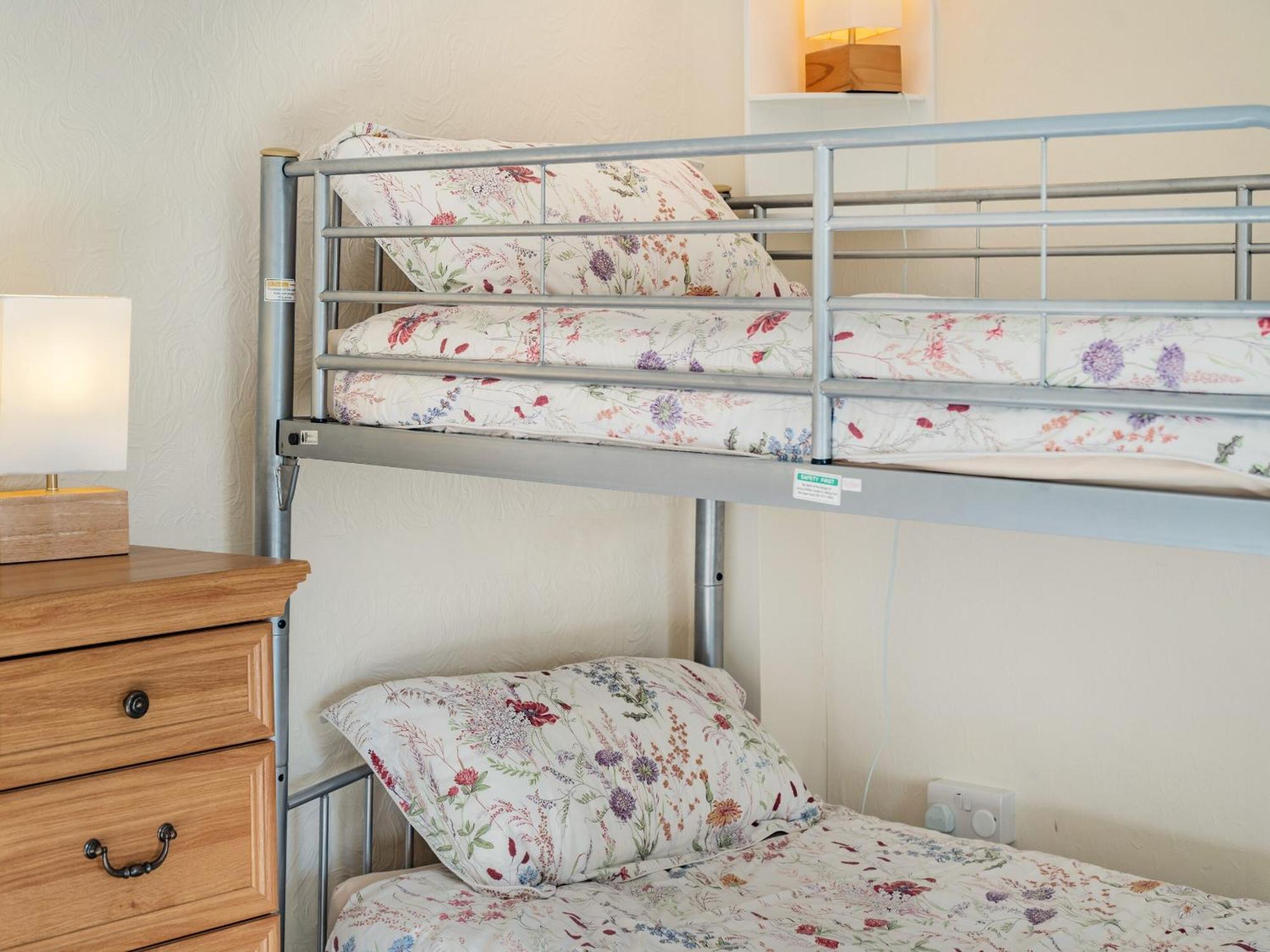 Rose Cottage Pembrey Bagian luar foto